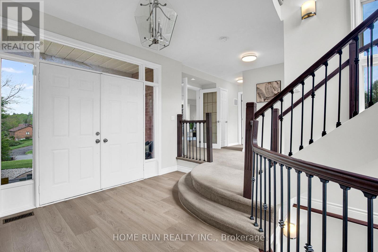 112 Lochcarron Crescent