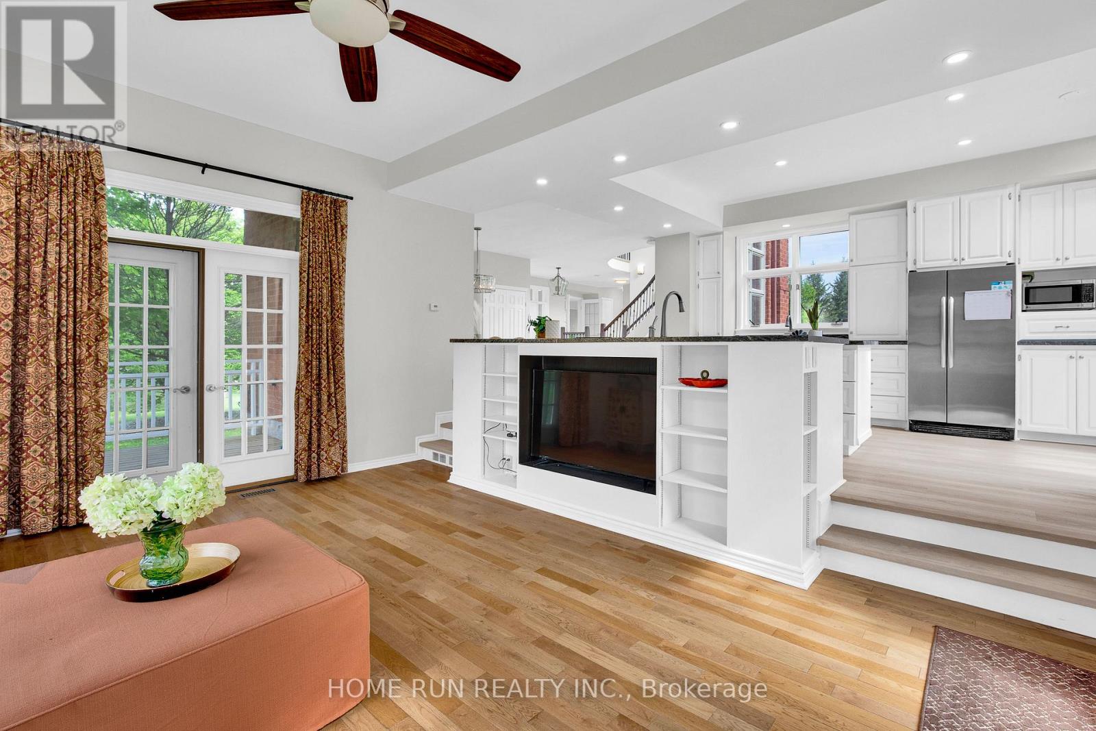 112 Lochcarron Crescent