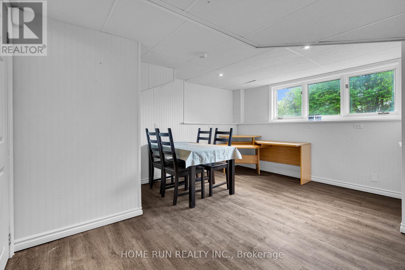 112 Lochcarron Crescent