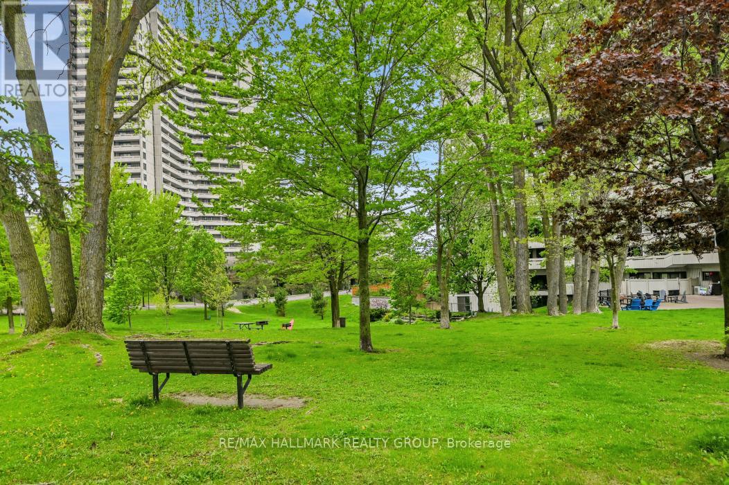 1808 - 1081 Ambleside Drive