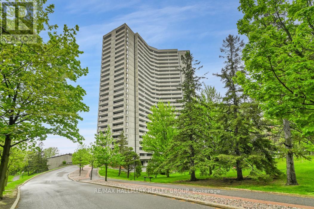 1808 - 1081 Ambleside Drive
