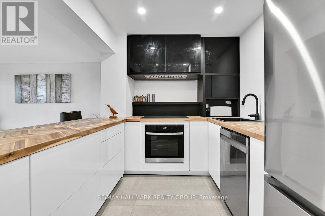 1808 - 1081 Ambleside Drive