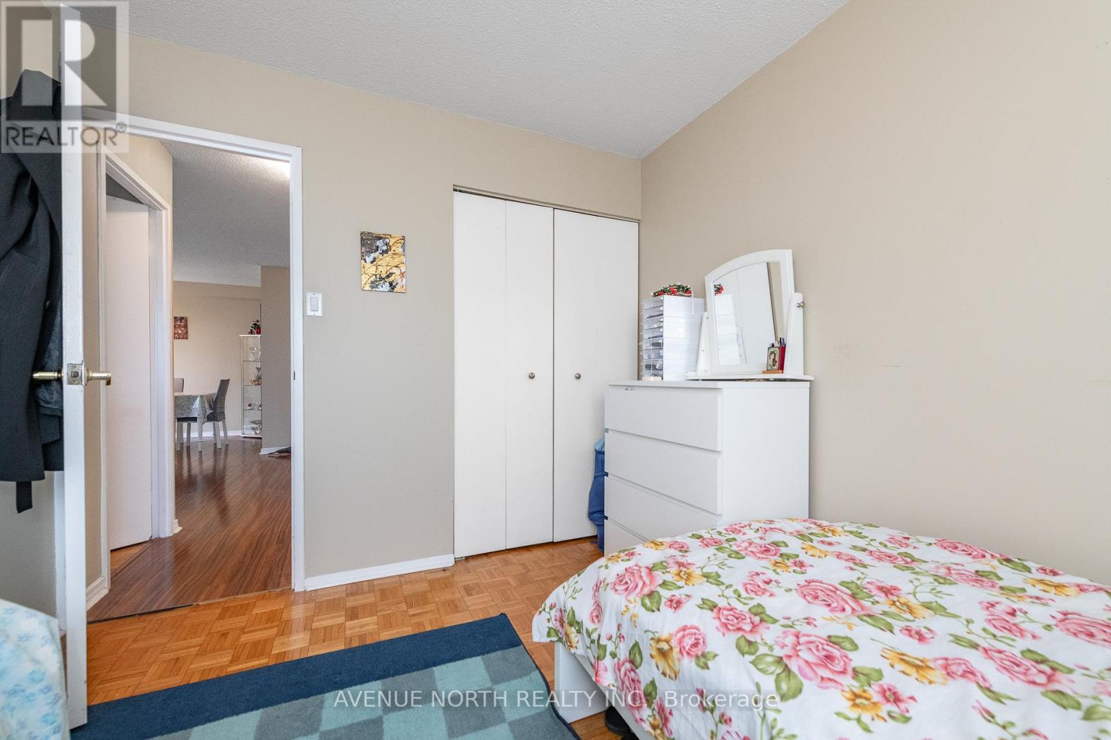 1504 - 158a Mcarthur Avenue