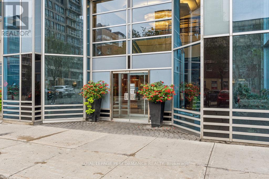 405 - 160 George Street