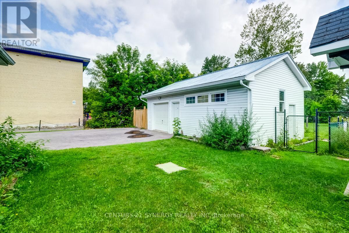 453 Pleasant Park Road
