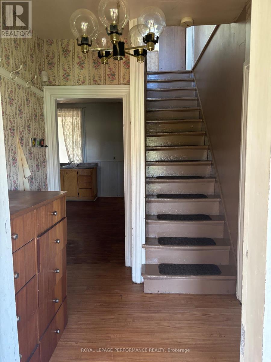 1540 Dwyer Hill Road