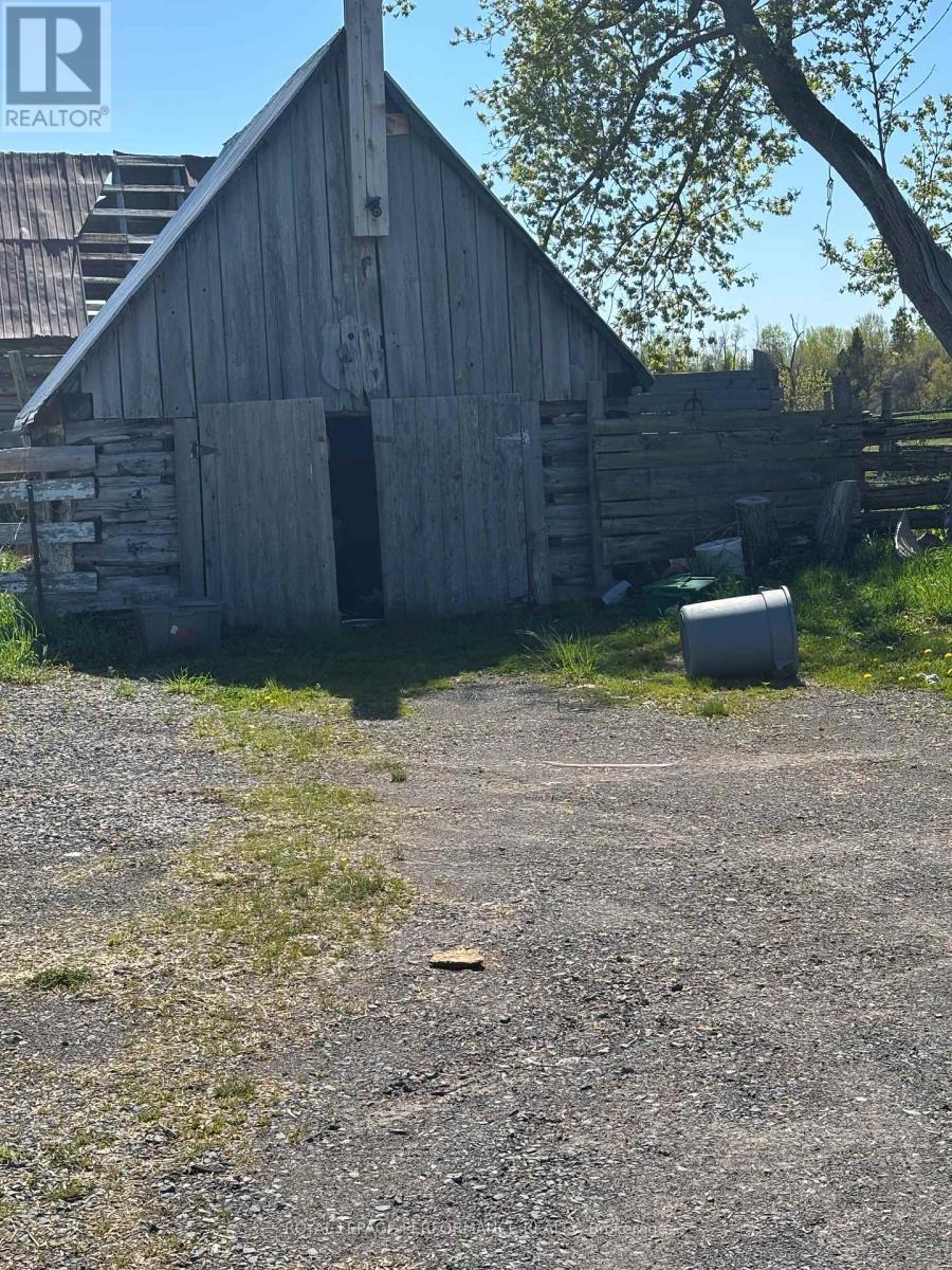 1540 Dwyer Hill Road