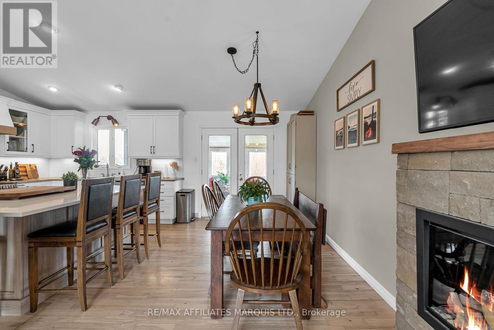4239 County Rd 11 Road