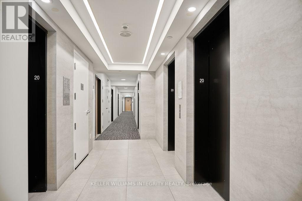 2009 - 340 Queen Street