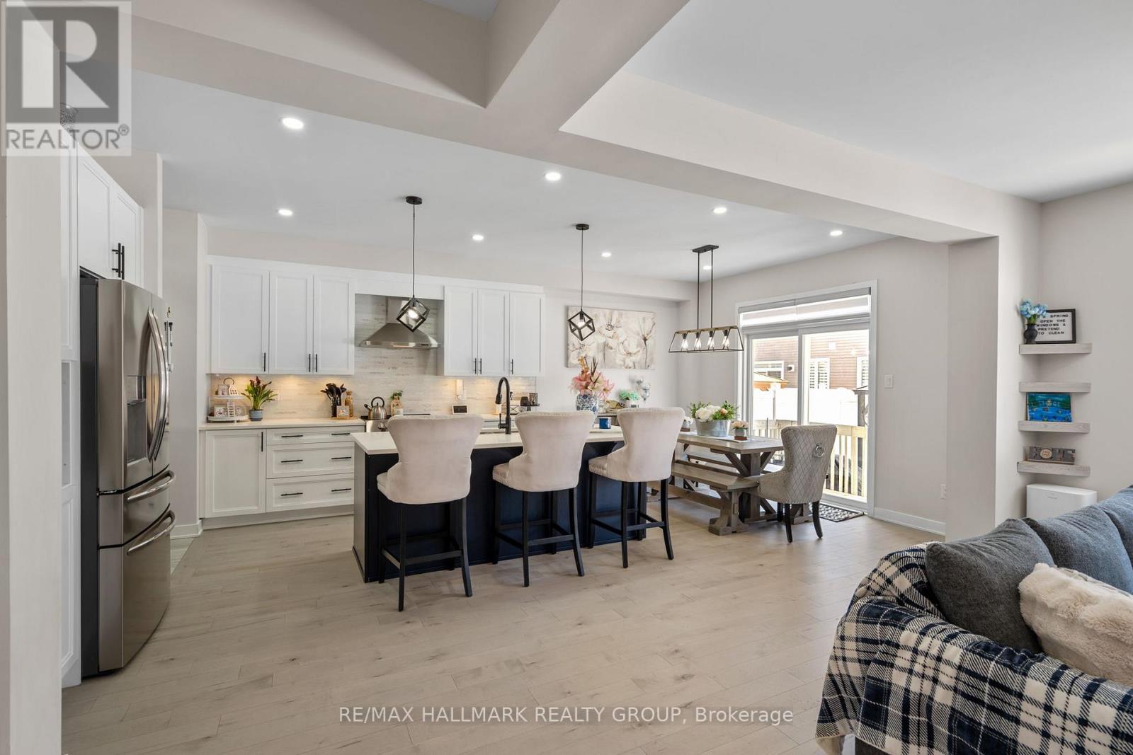 1015 Keeper Heights
