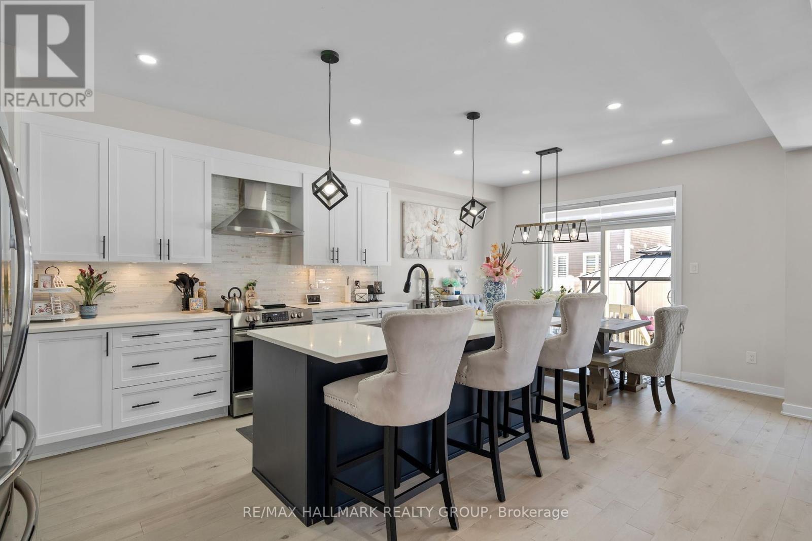 1015 Keeper Heights