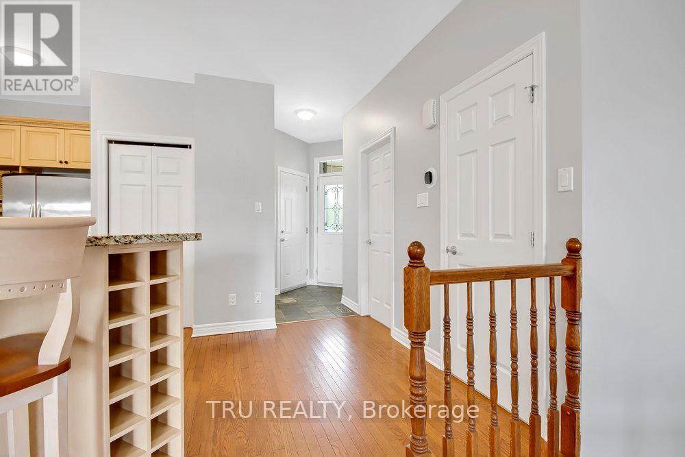108 Villageview Private