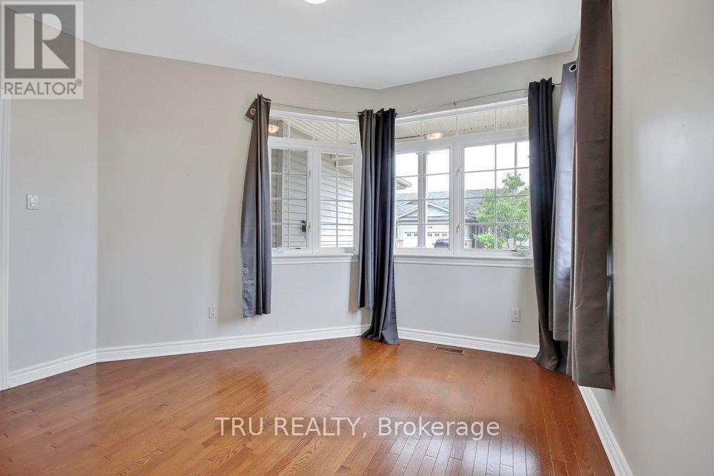 108 Villageview Private