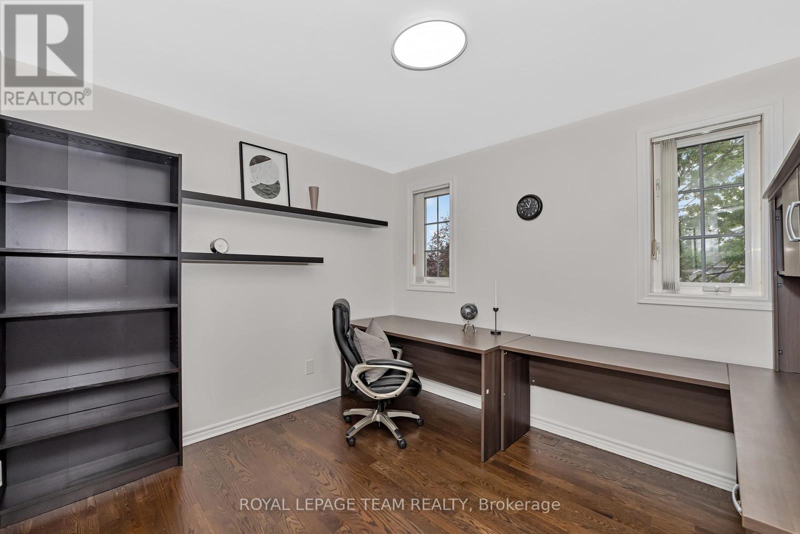 27 Heritage Grove Crescent