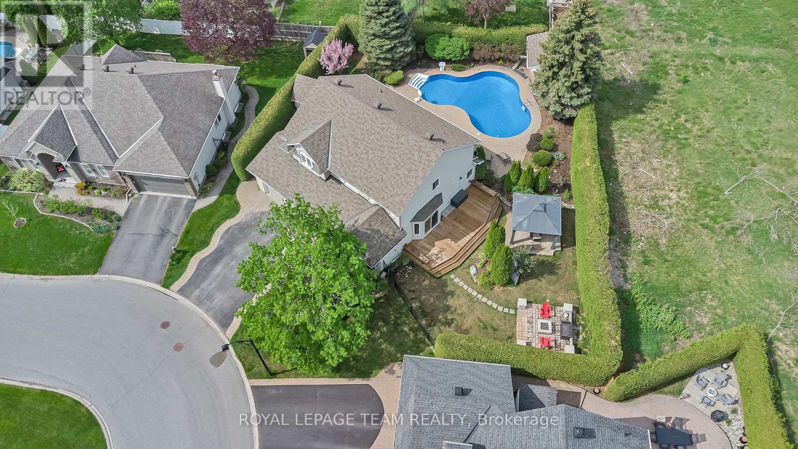 27 Heritage Grove Crescent