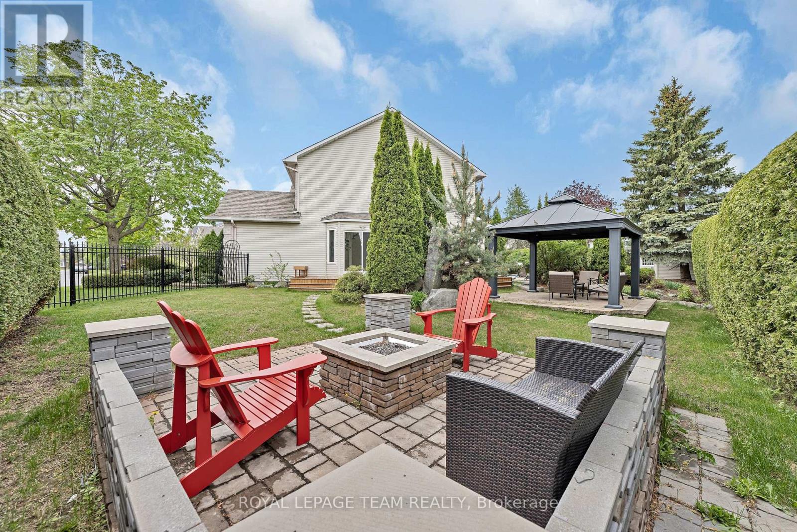 27 Heritage Grove Crescent