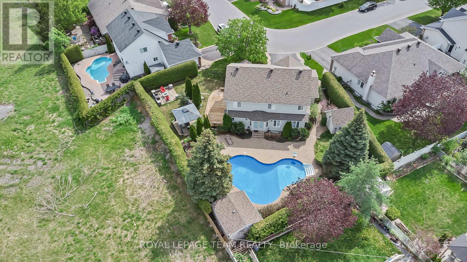 27 Heritage Grove Crescent