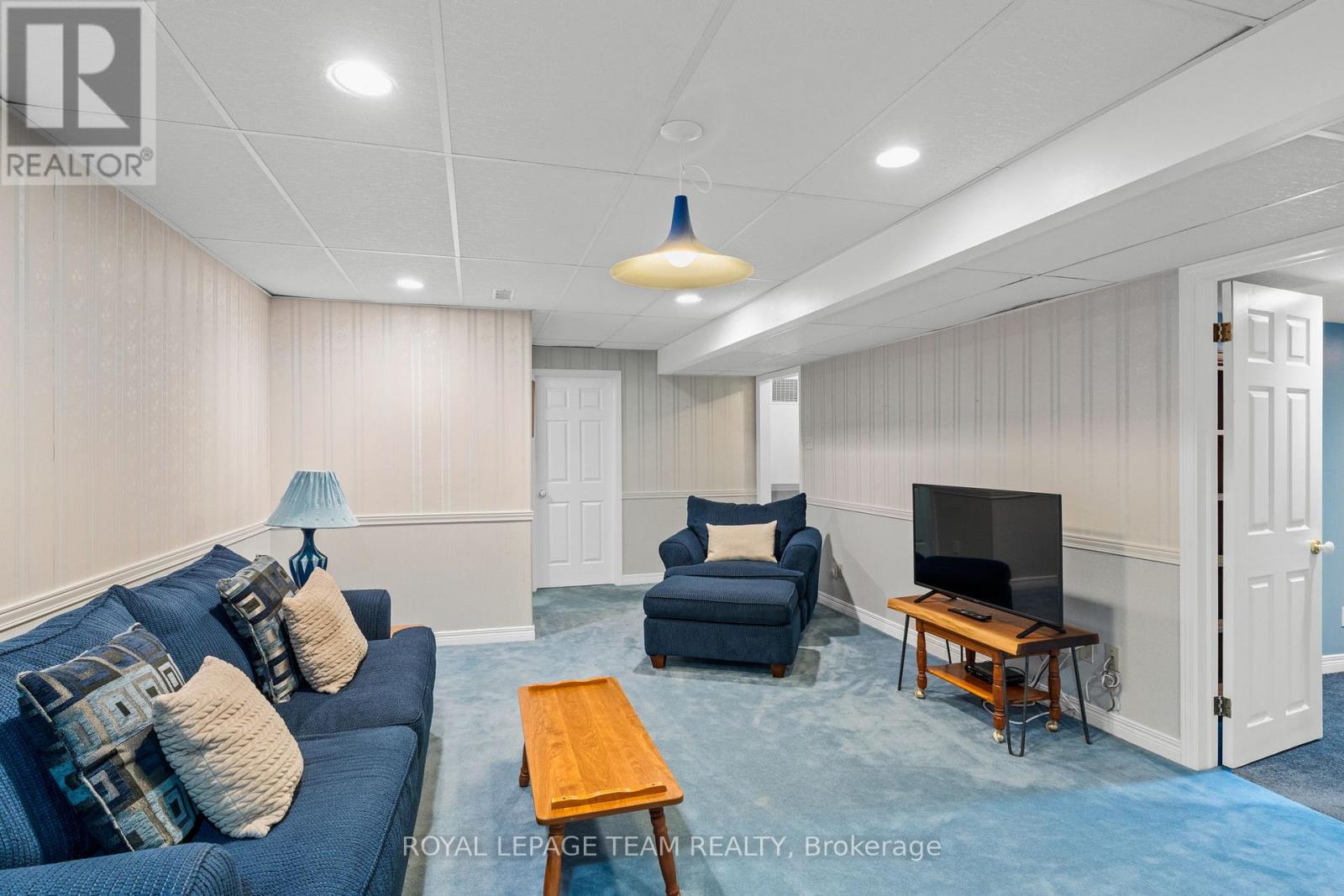 5517 Cedar Drive