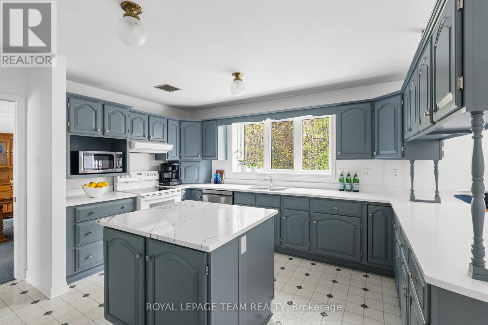 5517 Cedar Drive