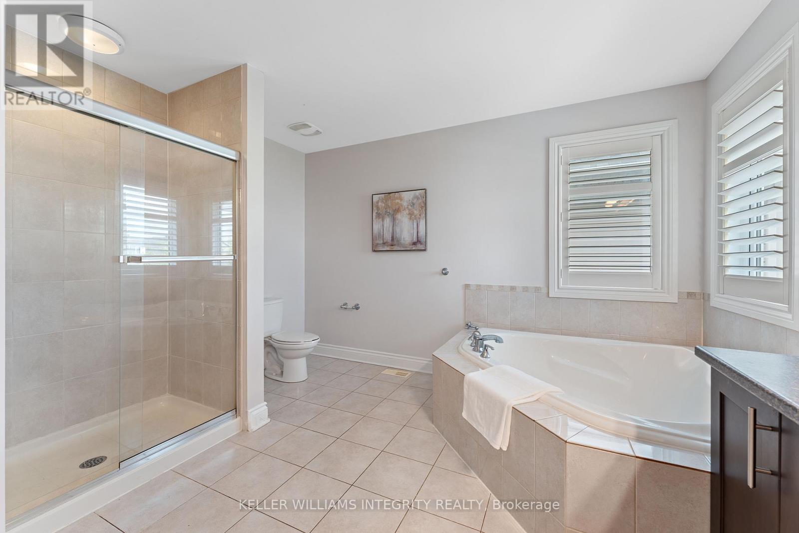 357 Langrell Crescent