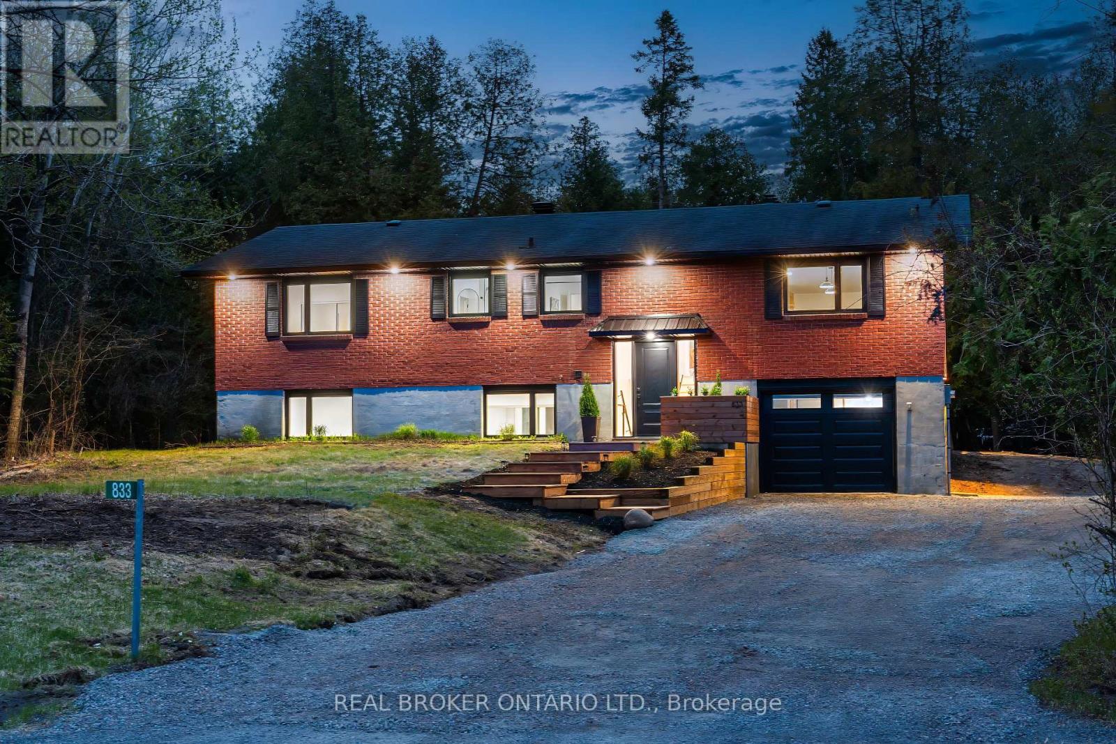 833 Beavertail Road