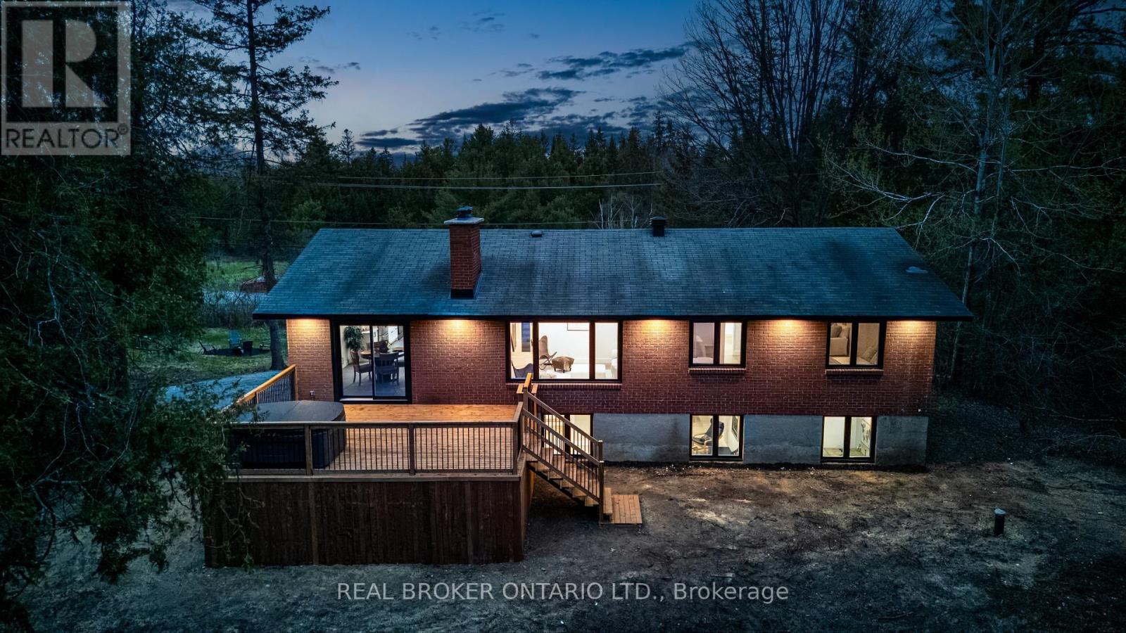833 Beavertail Road