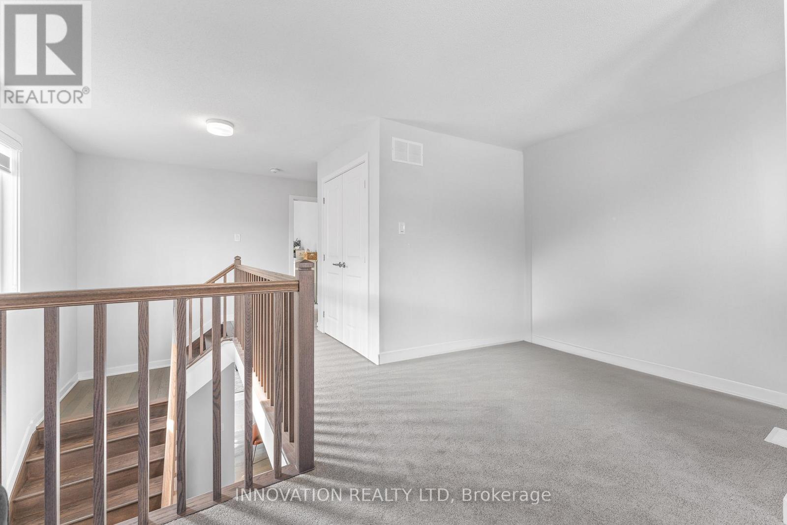 1005 Showman Street