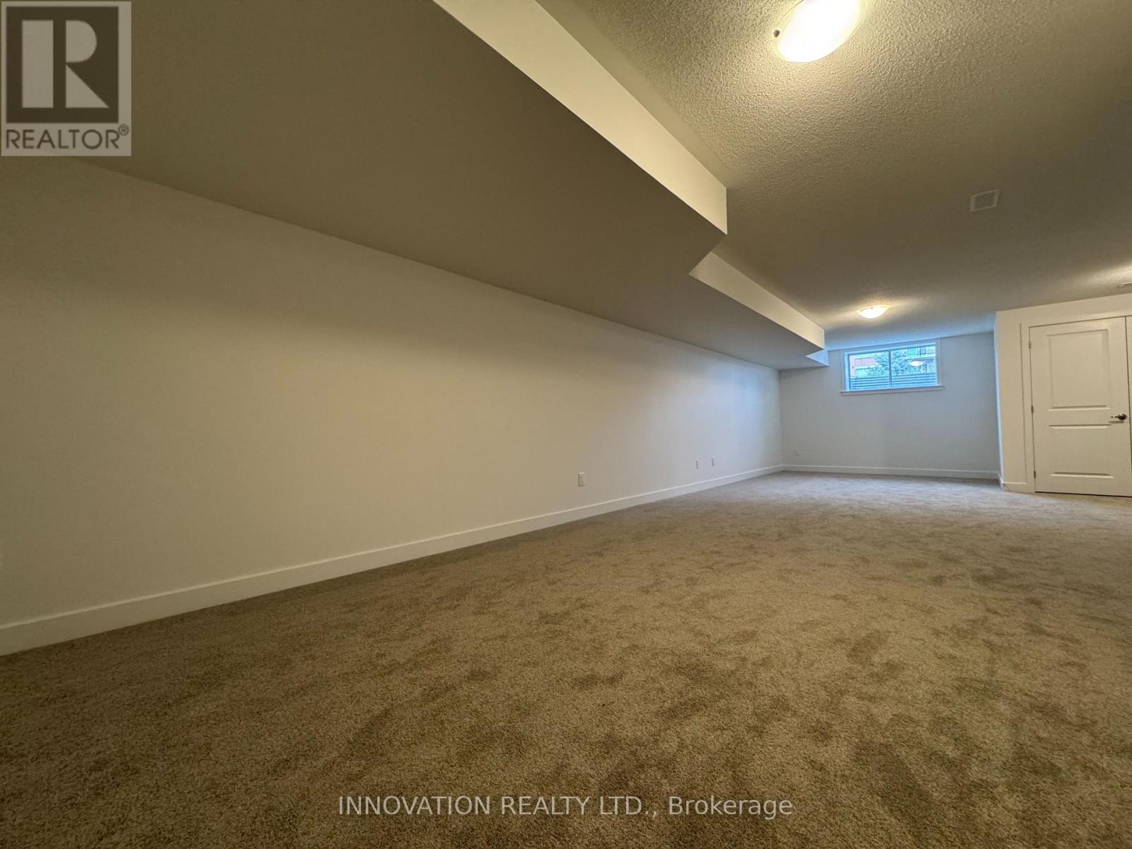 825 Anciano Crescent