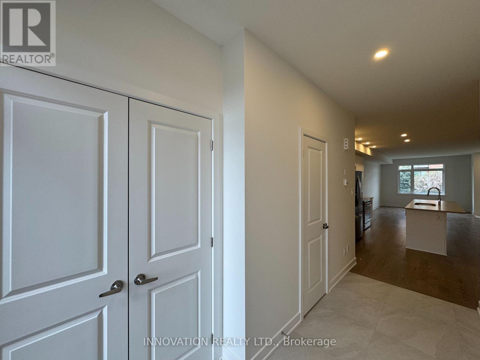 825 Anciano Crescent