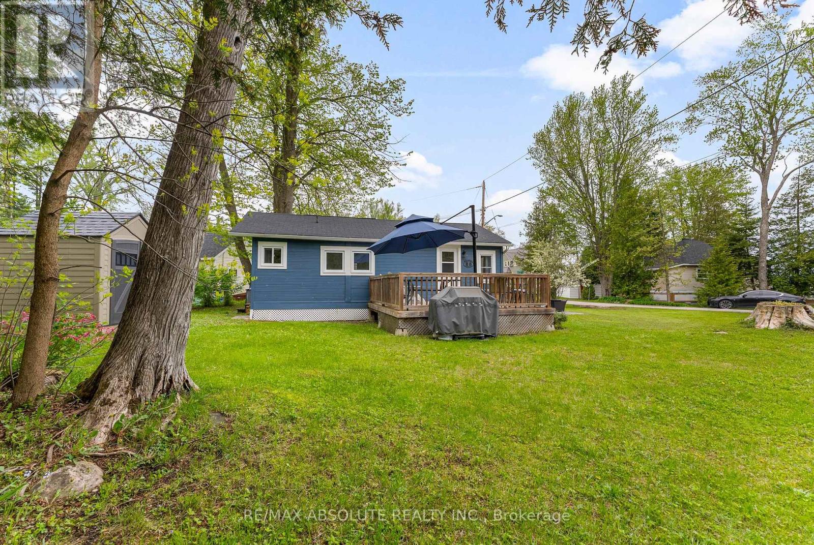 863 Archibald Street