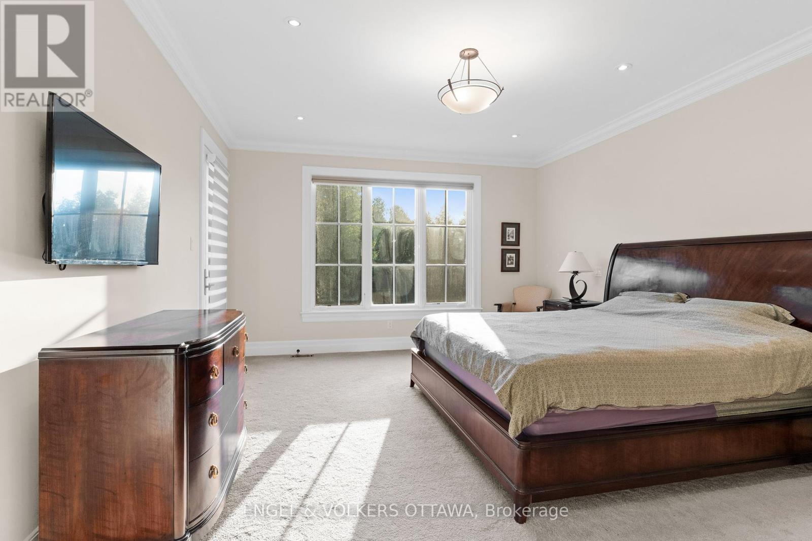 1408 Blackhorse Court
