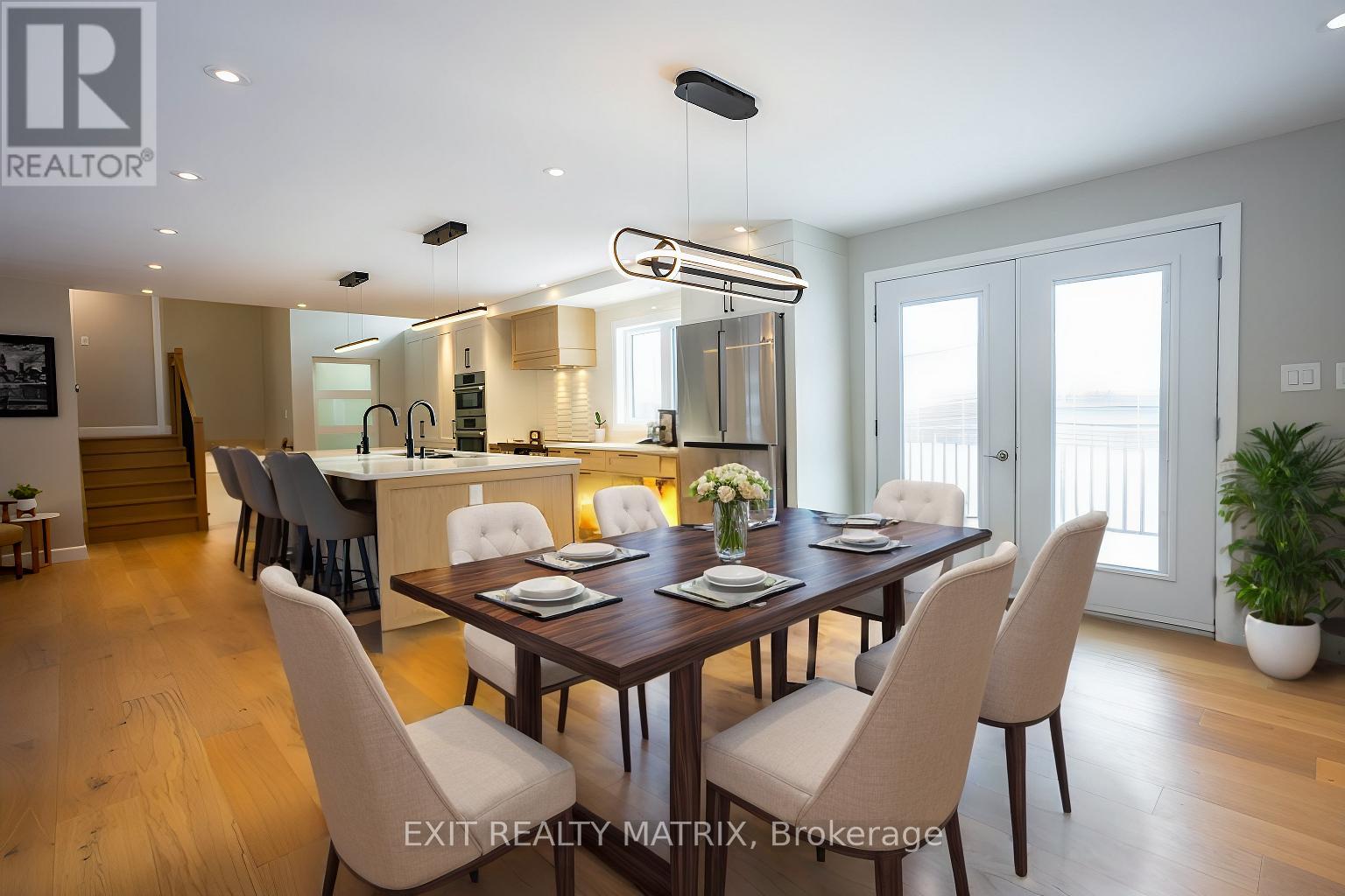 2418 Rideau Road