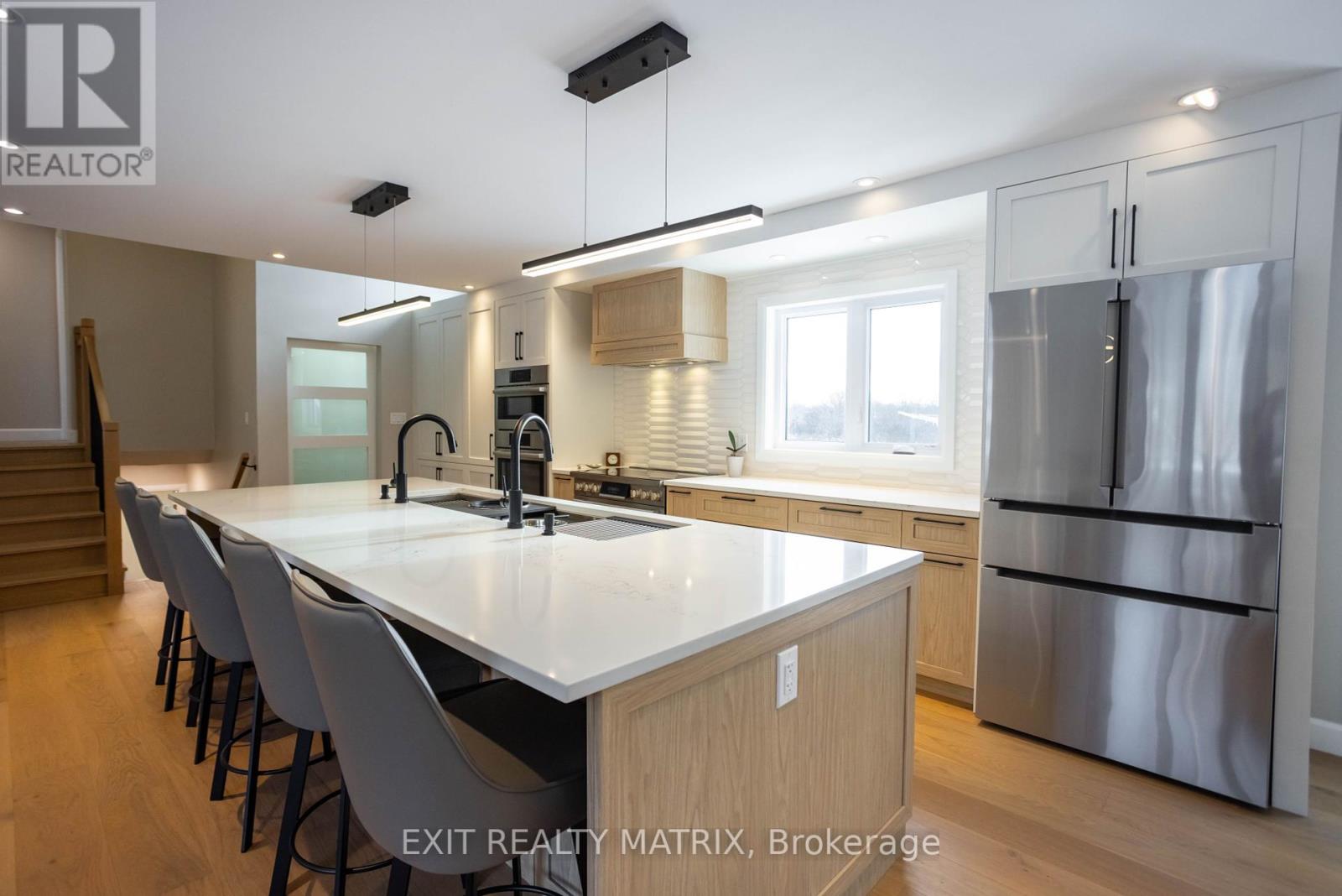 2418 Rideau Road