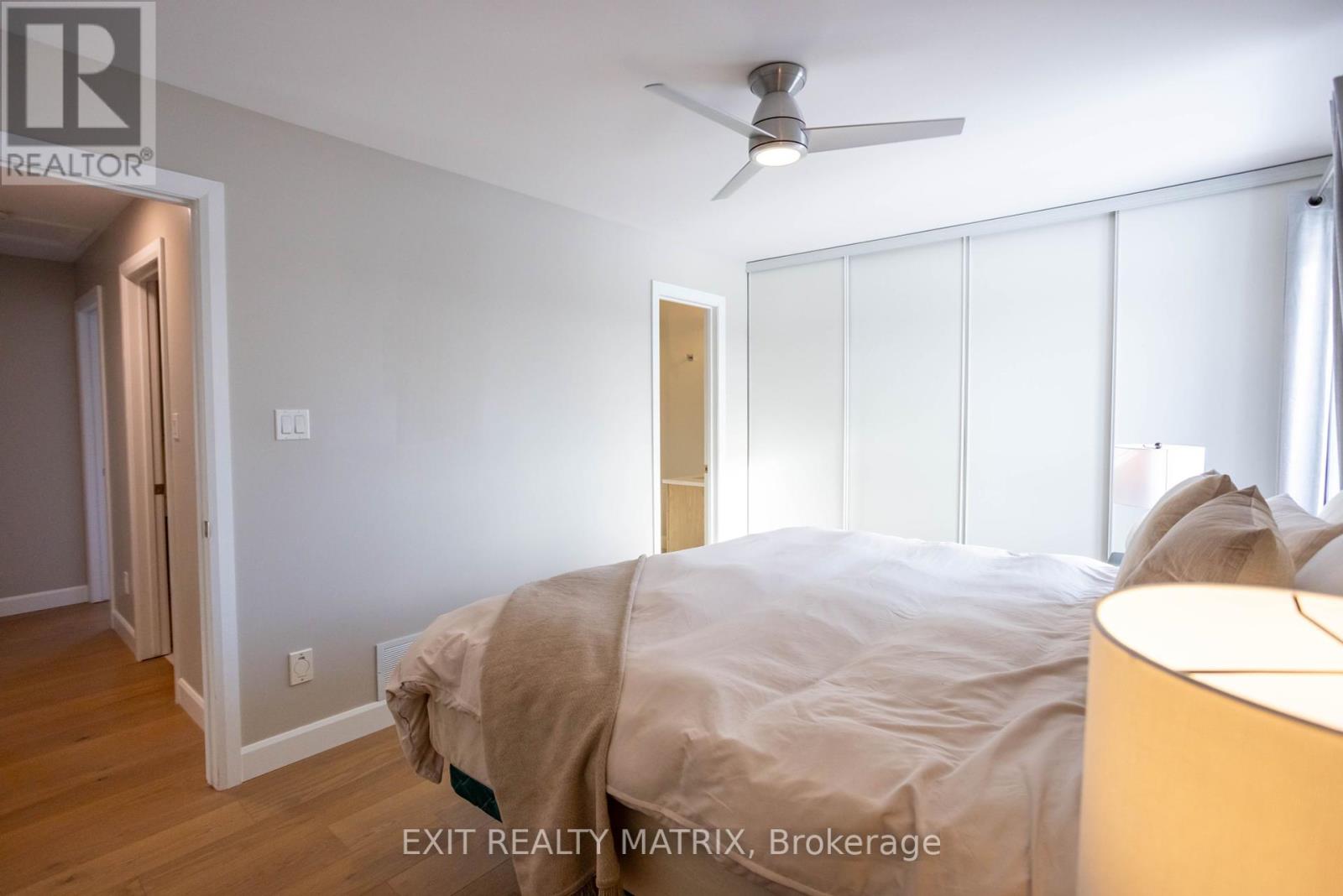 2418 Rideau Road