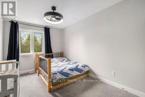 401 Voyageur Place