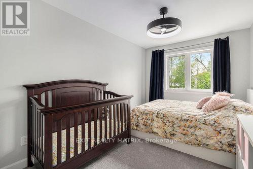 401 Voyageur Place