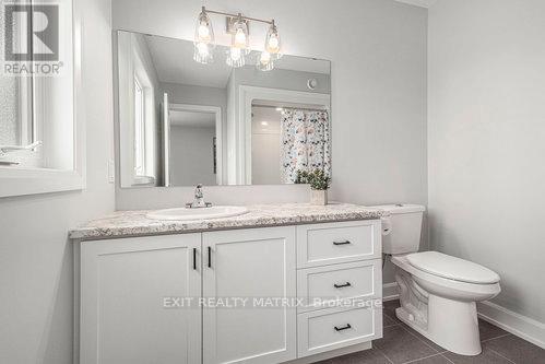 401 Voyageur Place