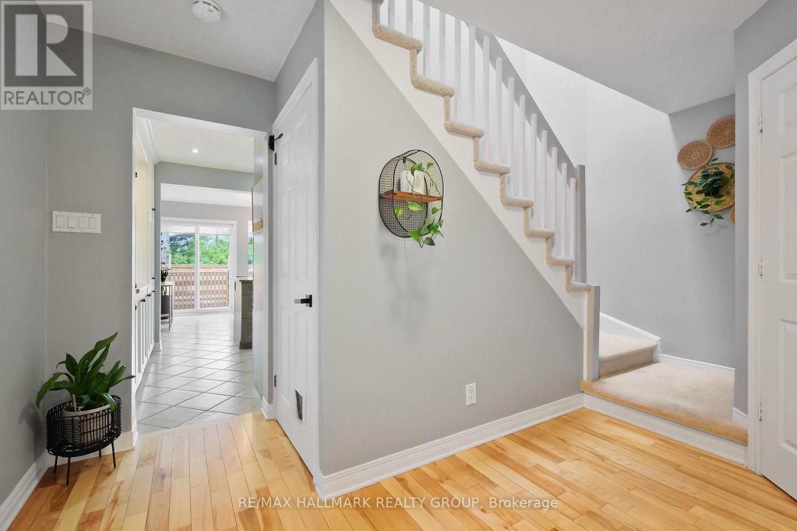 35 Willow Glen Drive