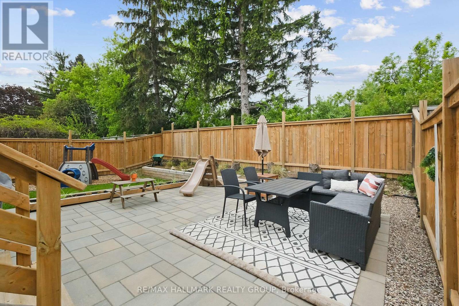 35 Willow Glen Drive