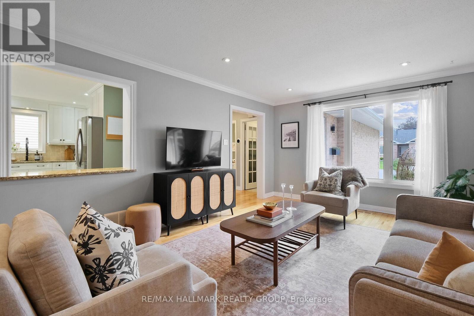 35 Willow Glen Drive