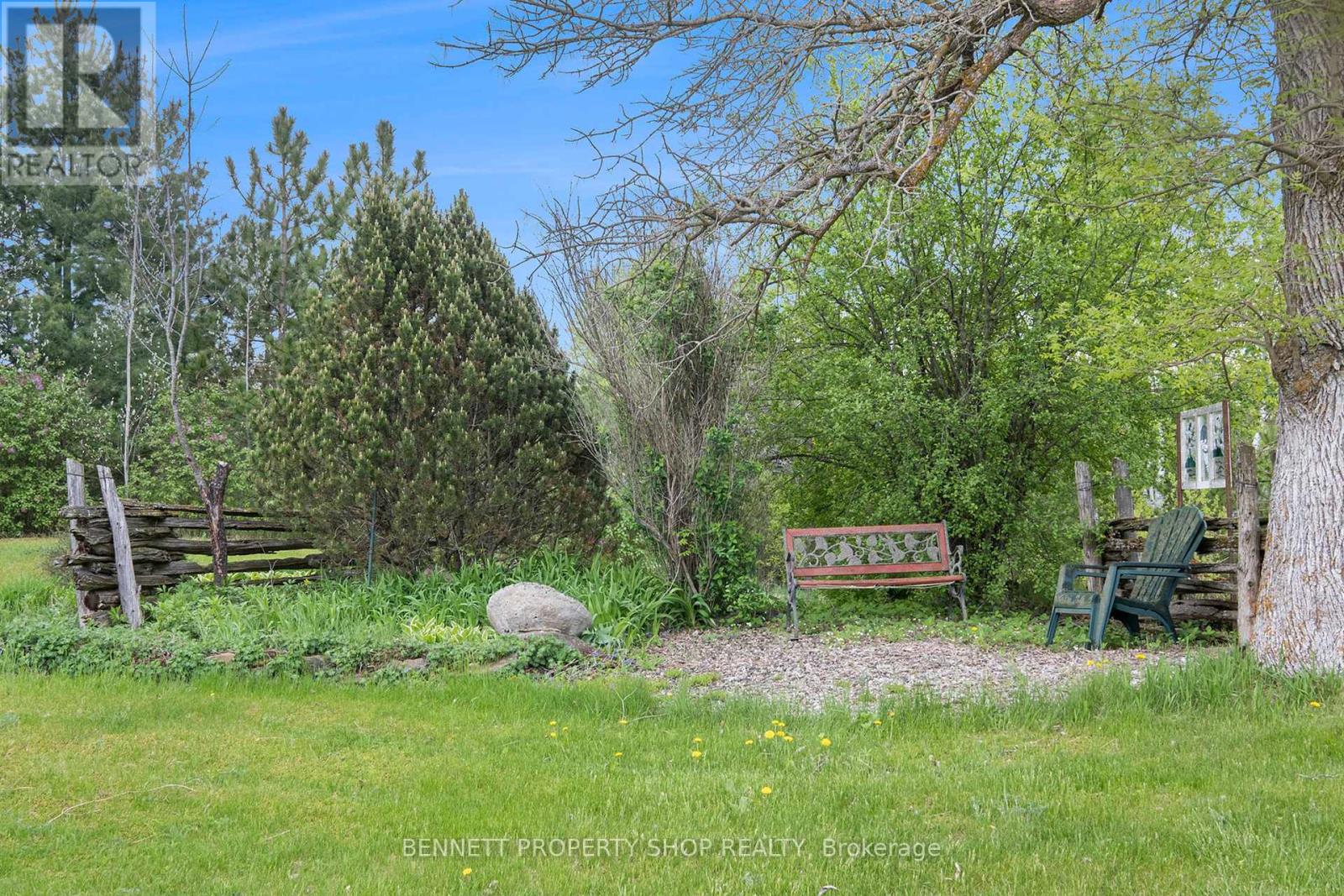2844 Tennyson Road S