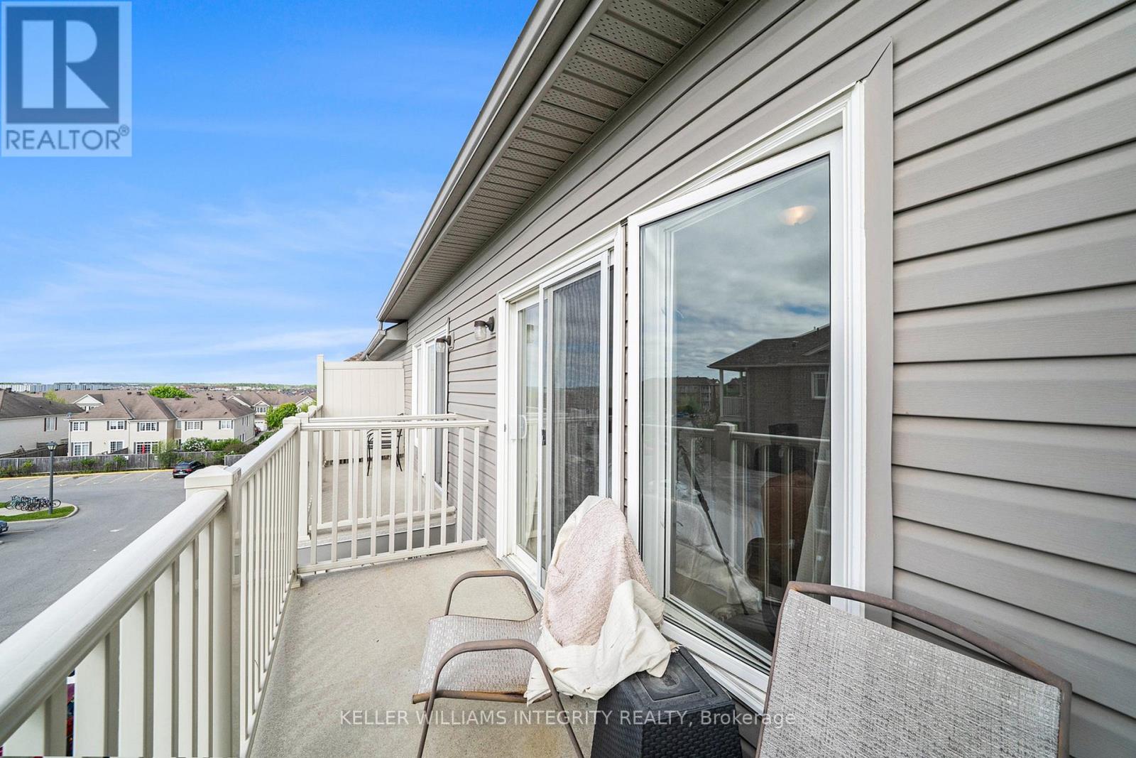 256 Espin Heights