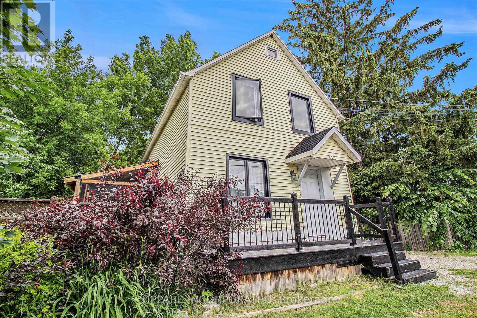 217 Jack Street