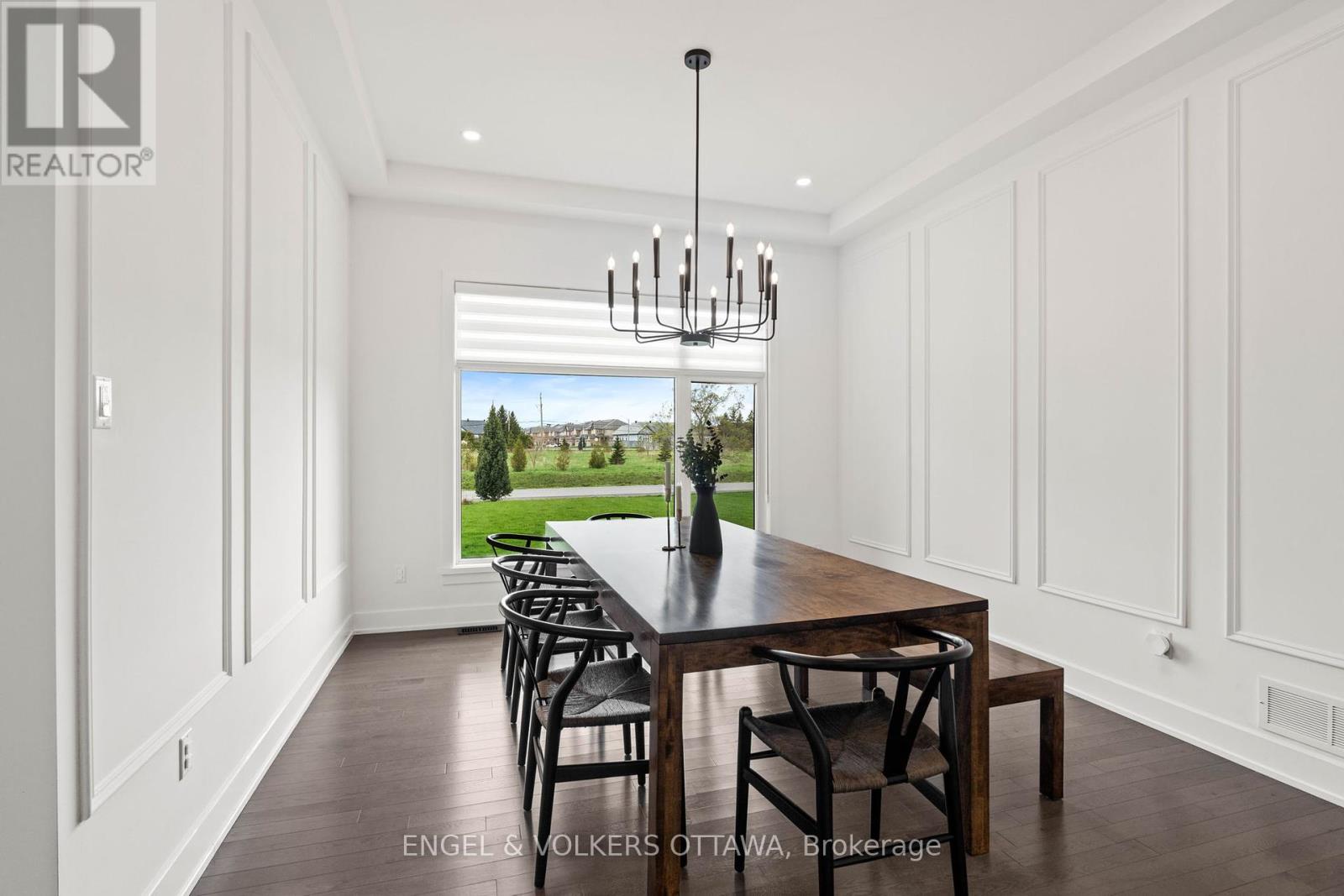 312 Shoreway Drive. Drive