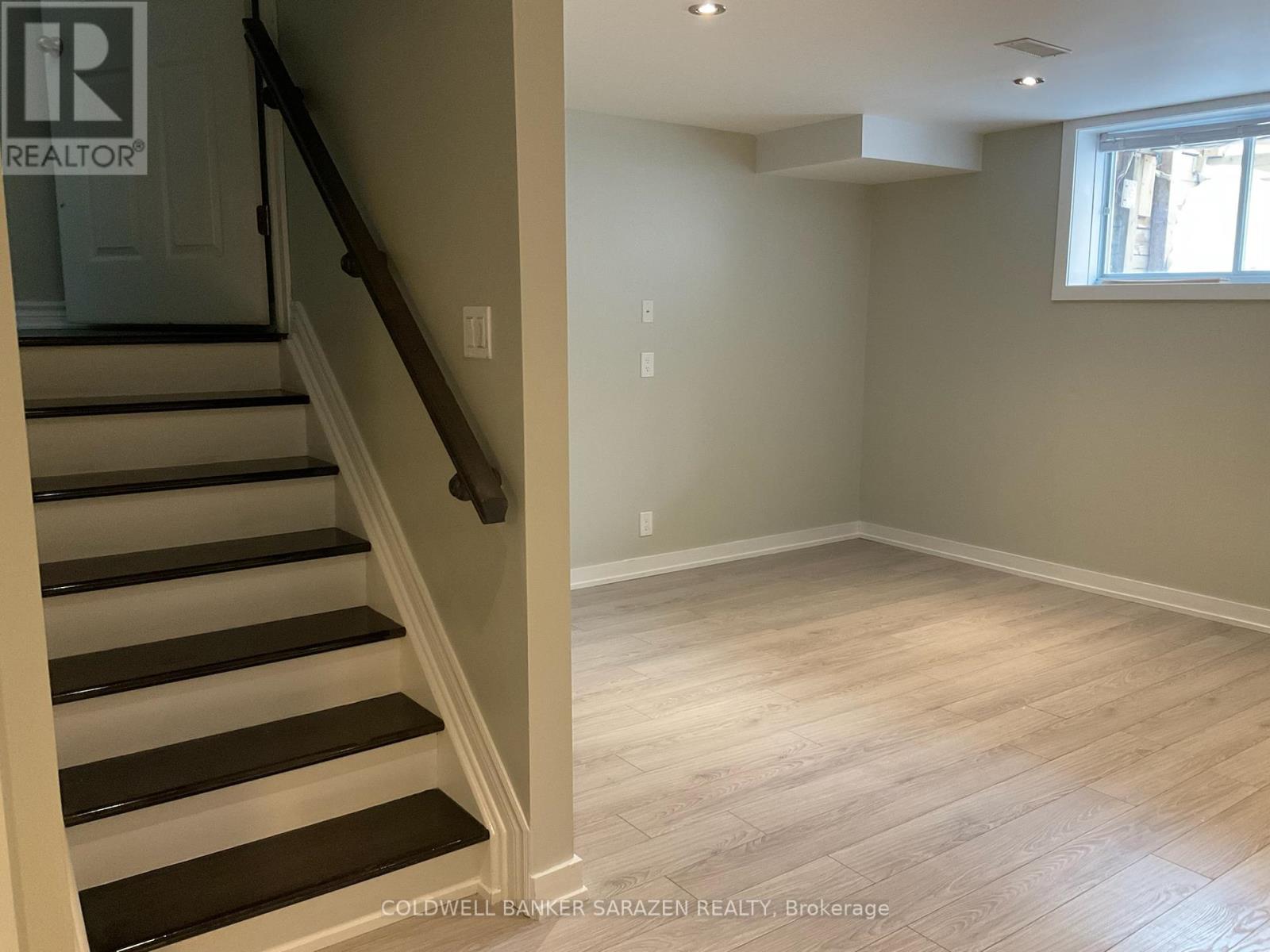 621 Clearbrook Drive