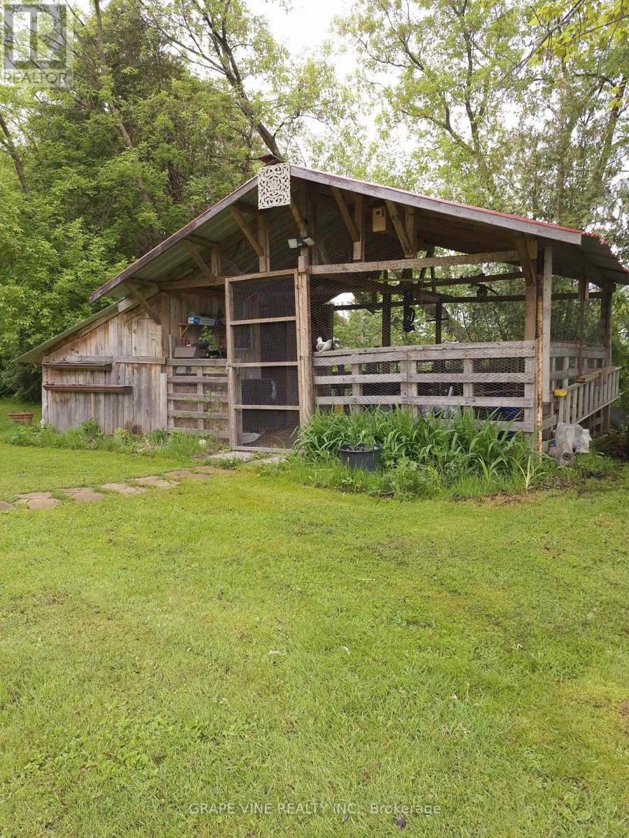 8942 Mitch Owens Road
