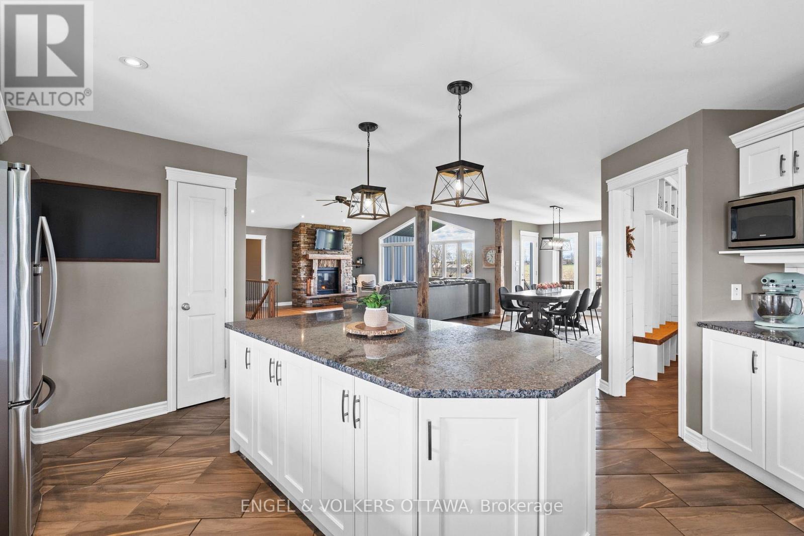 5567 Lombardy Drive
