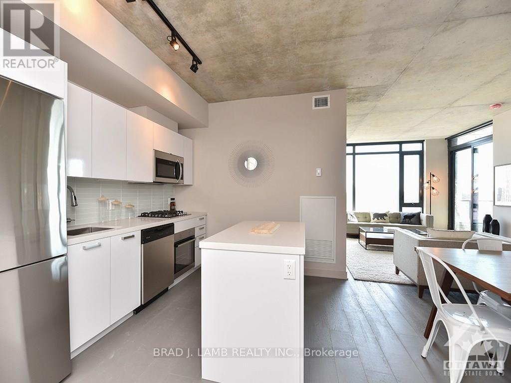 209 - 203 Catherine Street
