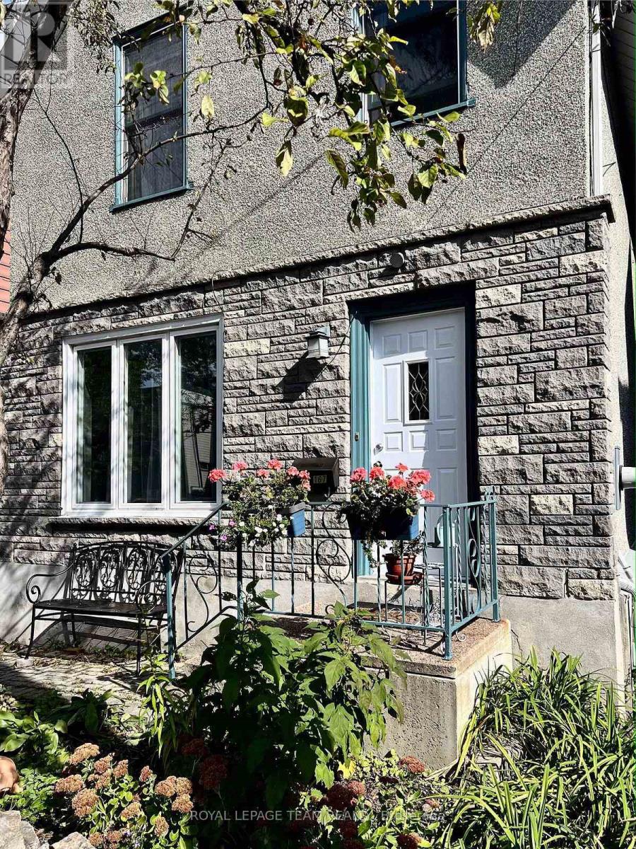 167 Drummond Street