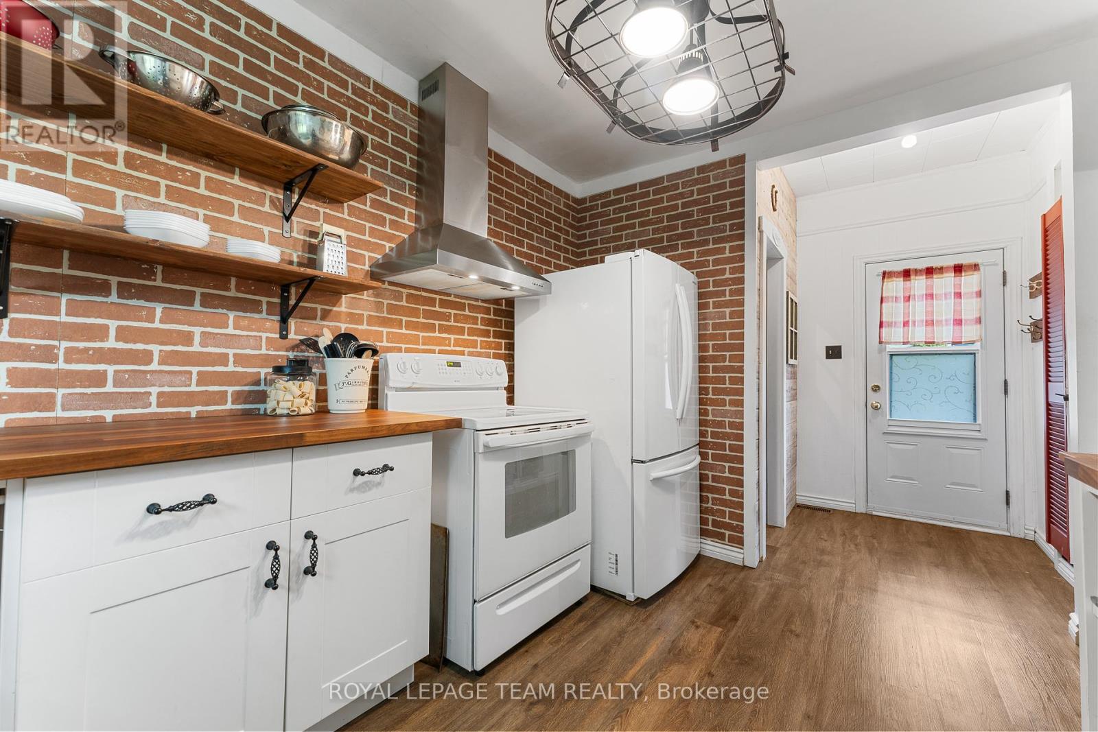 378 Donald B Munro Drive